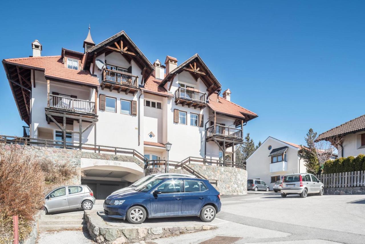 Apartment Vigl Lodge Коллальбо Экстерьер фото